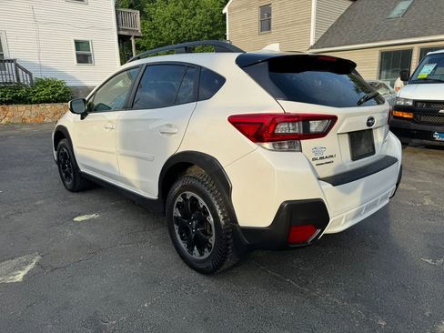 Used 2021 Subaru Crosstrek 2.0i Premium AWD/4WD image 5