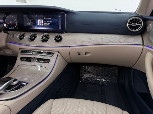 Used 2020 Mercedes-Benz E 450 Cabriolet image 26