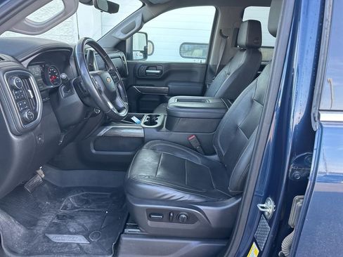 Used 2020 Chevrolet Silverado 3500 LTZ w/ LTZ Premium Package image 13