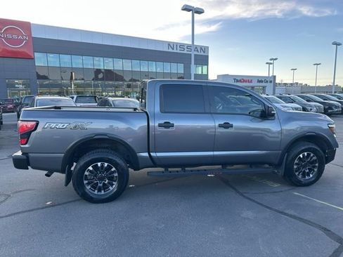 Used 2023 Nissan Titan PRO-4X w/ Pro-4x Convenience Package AWD/4WD image 11