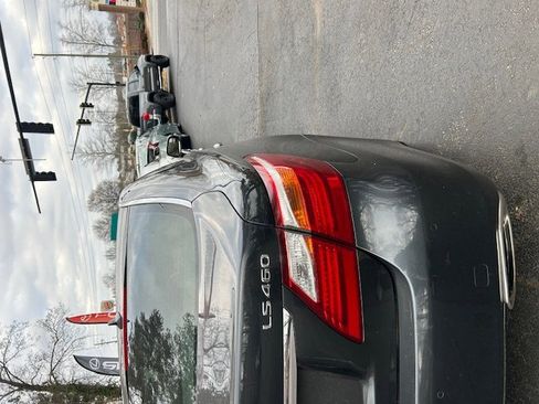 Used 2011 Lexus LS 460 image 8