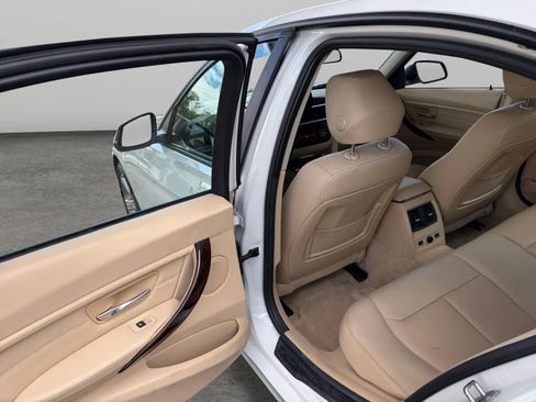 Used 2015 BMW 328i xDrive Sedan AWD/4WD image 14