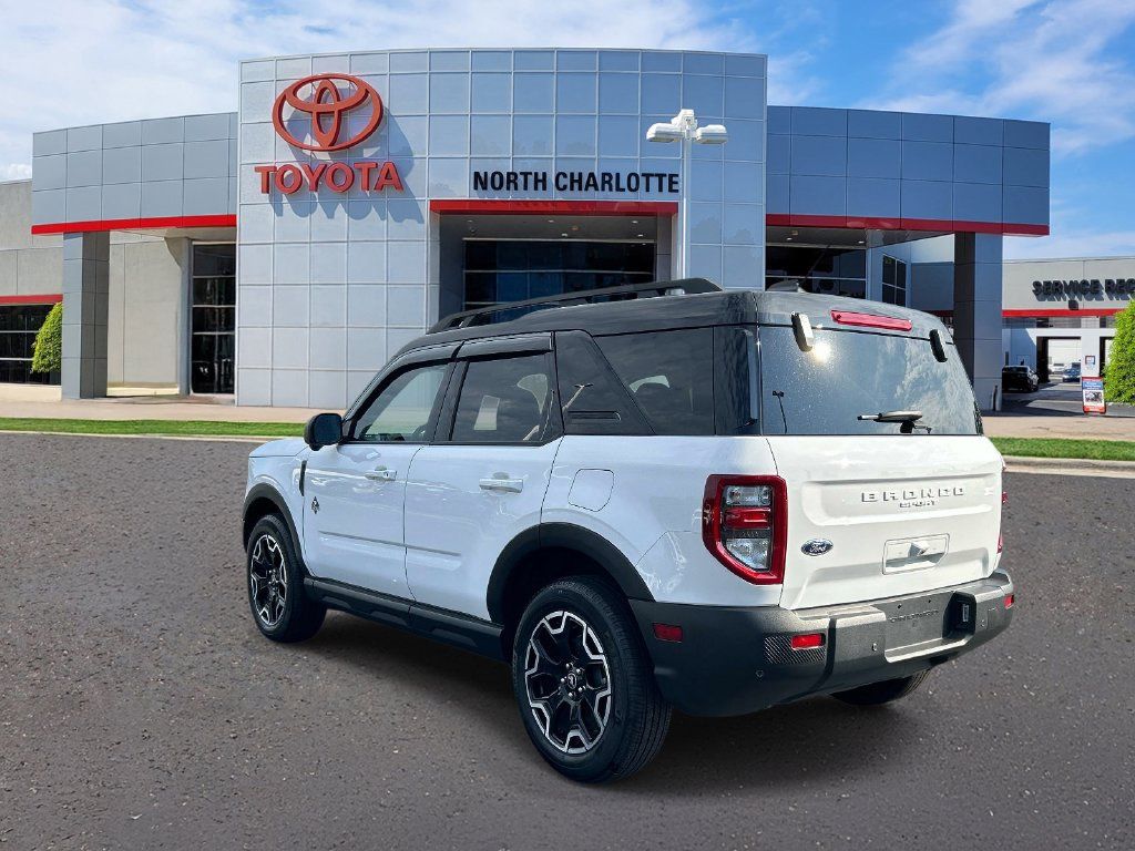 Used 2025 Ford Bronco Sport Outer Banks w/ Outer Banks Tech Package+ AWD/4WD image 6