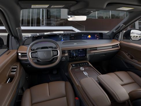 New 2026 Lincoln Navigator Reserve AWD/4WD image 9