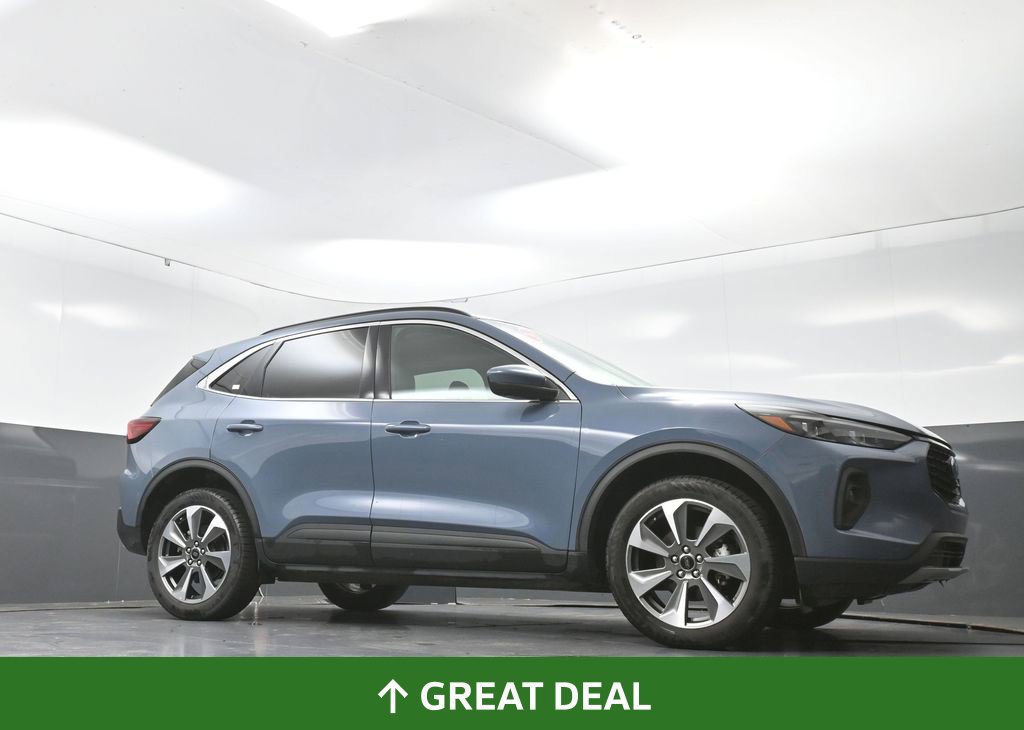 Used 2024 Ford Escape Platinum AWD/4WD image 55
