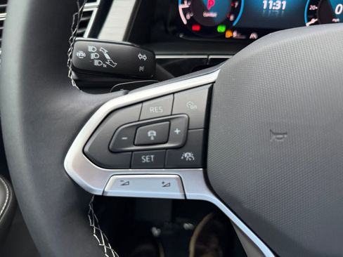 New 2025 Volkswagen Atlas Cross Sport SE image 18