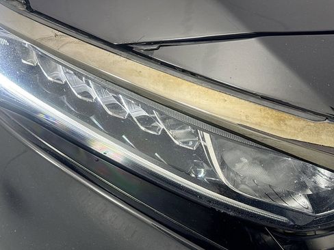 Used 2018 Honda Accord Sport image 34