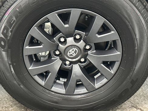 Used 2023 Toyota Tacoma SR5 image 19