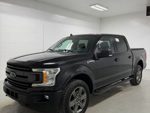 Used 2020 Ford F150 XLT w/ Equipment Group 302A Luxury AWD/4WD image 4