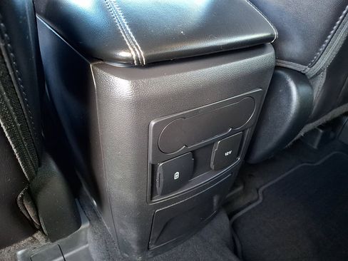 Used 2023 Ford Explorer XLT w/ Equipment Group 202A image 11