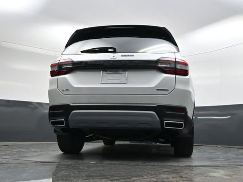 Used 2025 Honda Pilot Touring image 33