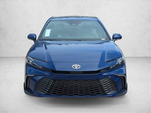 Used 2026 Toyota Camry SE FWD image 2