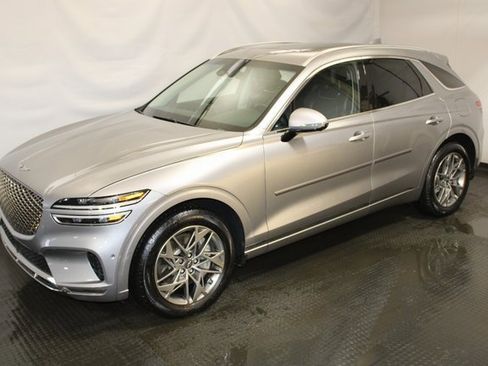 Used 2023 Genesis GV70 2.5T w/ Advanced Package image 2