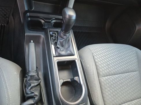 Used 2022 Toyota Tacoma SR image 25
