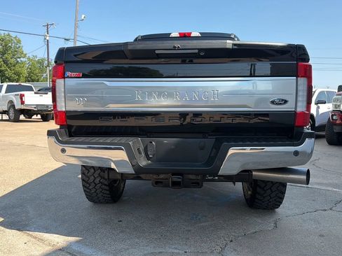 Used 2018 Ford F250 King Ranch w/ King Ranch Ultimate Package AWD/4WD image 6
