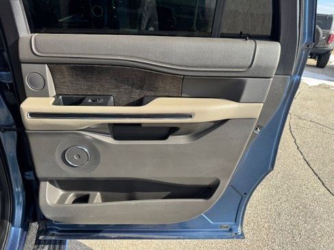 Used 2019 Ford Expedition Max Limited w/ Special Edition Package image 41