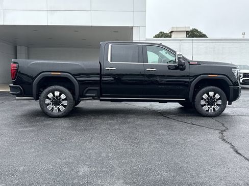 New 2026 GMC Sierra 2500 Denali w/ Denali Reserve Package AWD/4WD image 2