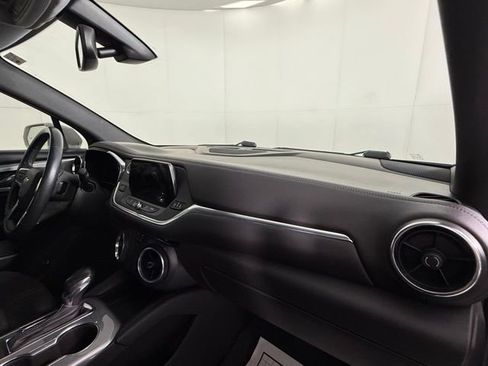 Used 2020 Chevrolet Blazer LT image 33