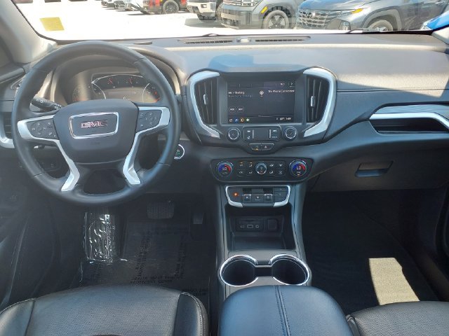 Used 2023 GMC Terrain SLT w/ Elevation Edition FWD image 11