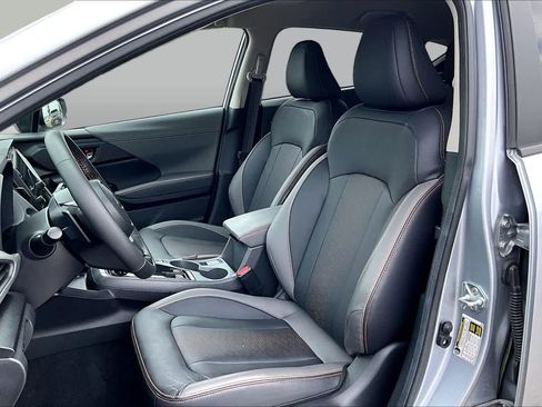 Used 2025 Subaru Crosstrek 2.5i Limited w/ Crosstrek Mirror Package AWD/4WD image 8