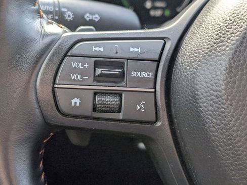 Certified 2025 Honda CR-V Sport image 23