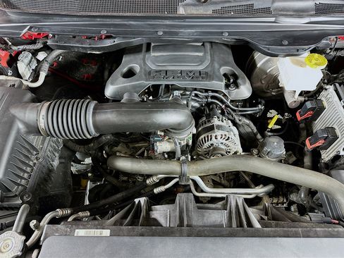 Used 2019 RAM 1500 Rebel image 30