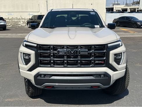 New 2026 GMC Canyon AT4 w/ Technology Plus Package AWD/4WD image 2