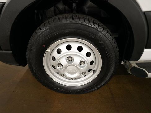 Used 2024 Ford Transit 250 Low Roof AWD w/ Exterior Upgrade Package image 26