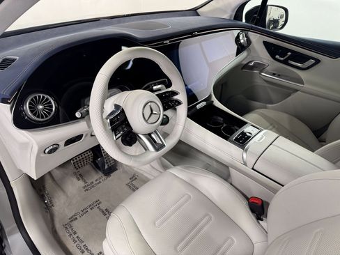 Used 2024 Mercedes-Benz EQE AMG 4MATIC SUV image 9