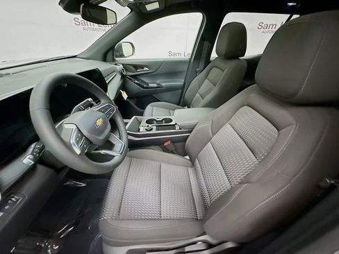 New 2026 Chevrolet Equinox LT image 23