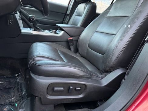 Used 2015 Ford Explorer XLT w/ Equipment Group 202B AWD/4WD image 5