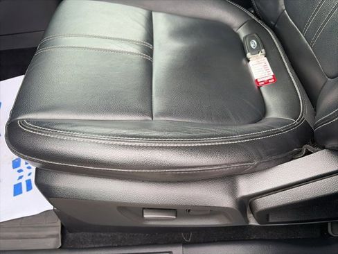 Used 2020 Ford Ranger Lariat w/ Equipment Group 501A Mid image 18