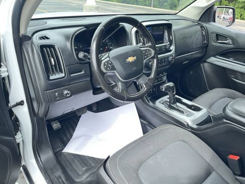 Certified 2020 Chevrolet Colorado LT w/ Safety Package RWD image 10
