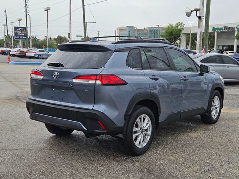 Used 2022 Toyota Corolla Cross LE FWD image 8