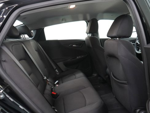Used 2023 Chevrolet Malibu RS FWD image 12