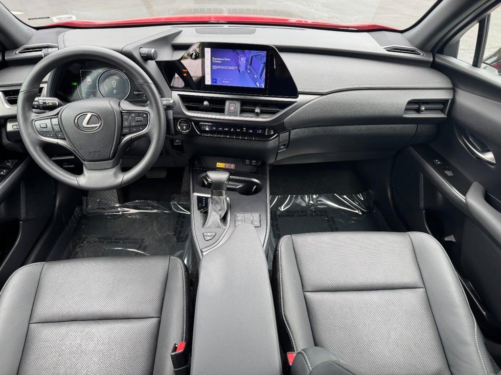 Used 2024 Lexus UX 250h F Sport FWD image 16