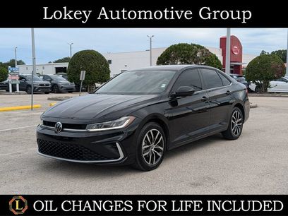 Used 2025 Volkswagen Jetta SE