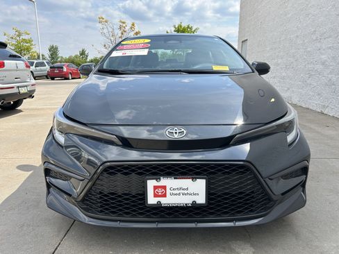 Used 2023 Toyota Corolla SE FWD image 2