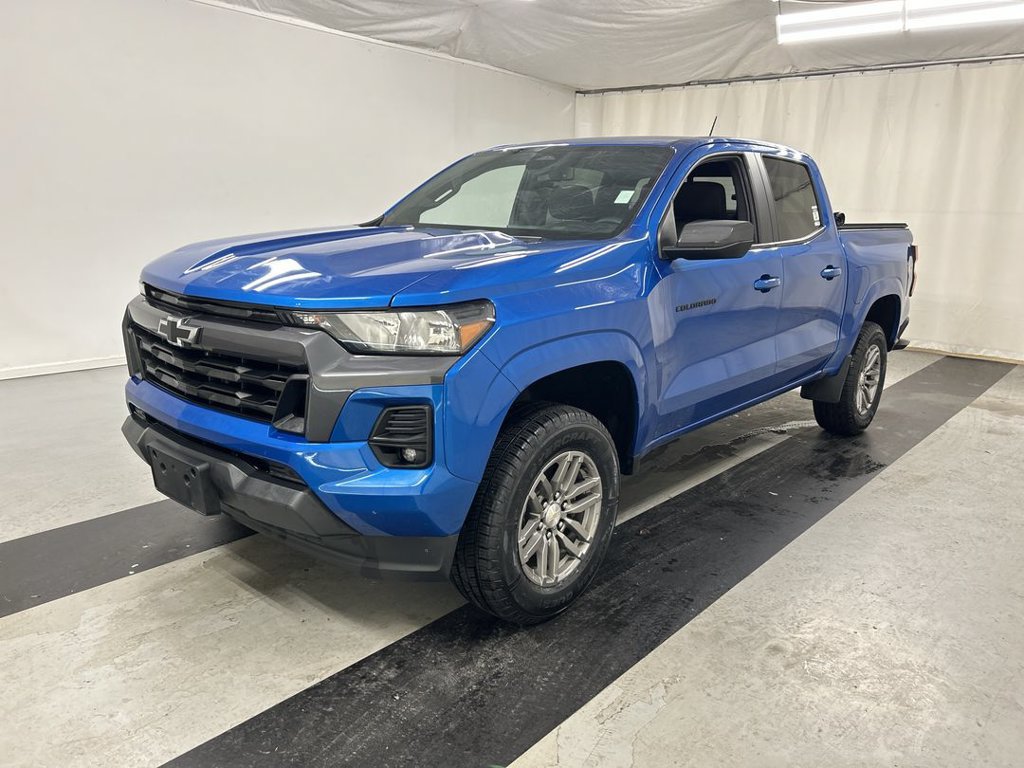 Used 2023 Chevrolet Colorado LT w/ LT Convenience Package II AWD/4WD image 5