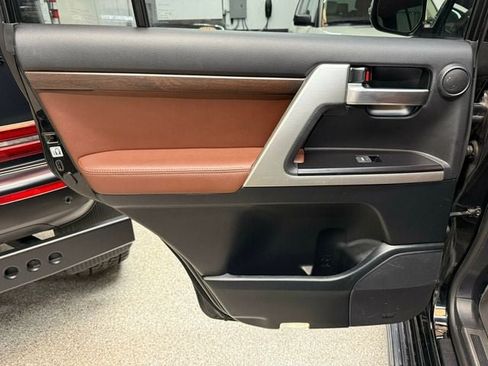 Used 2019 Toyota Land Cruiser AWD/4WD image 21