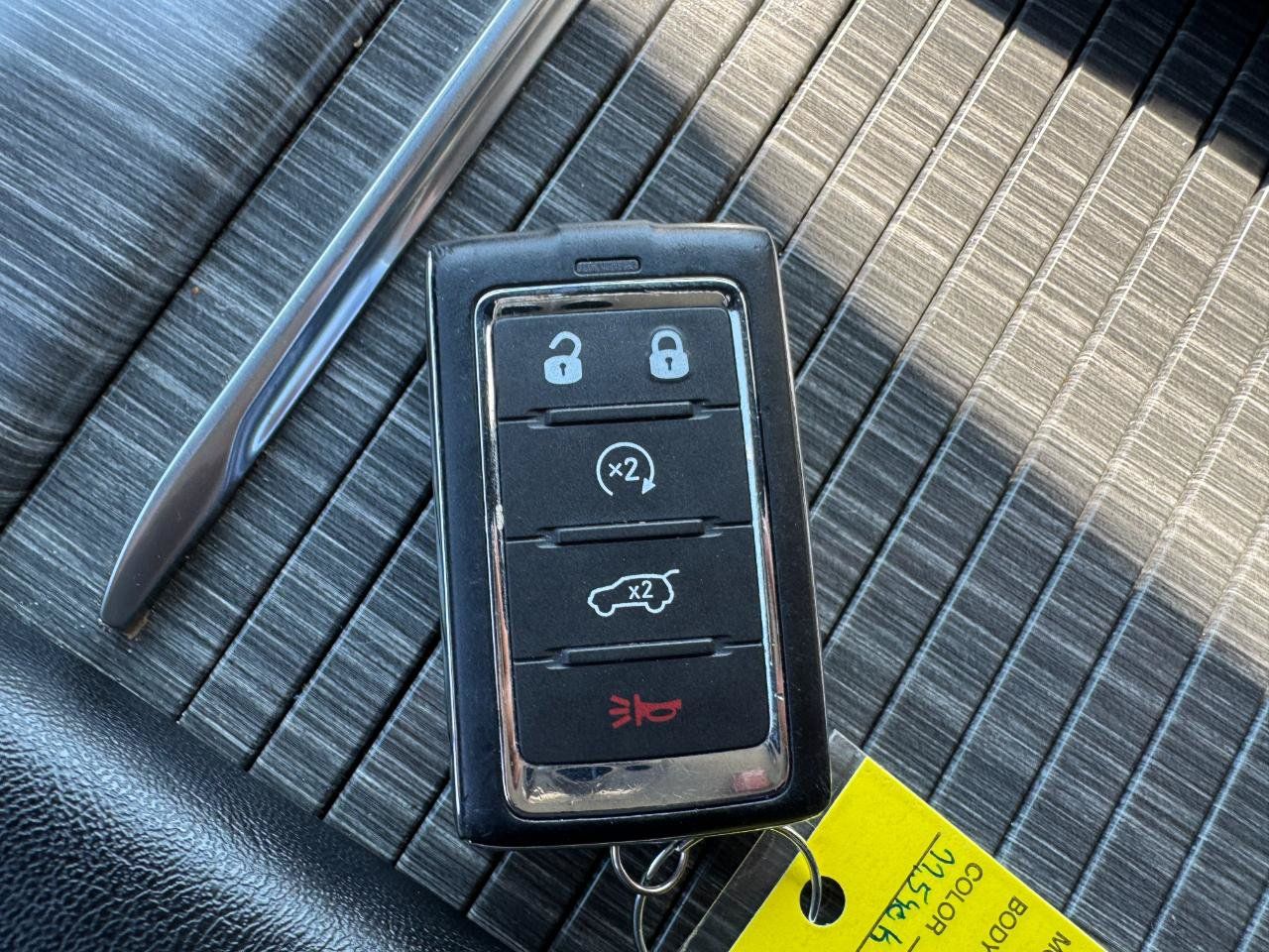 Used 2024 Jeep Wagoneer Series II AWD/4WD image 36
