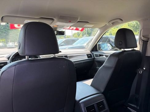 Used 2019 Volkswagen Atlas SE FWD image 30