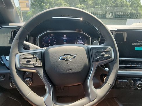 New 2026 Chevrolet Silverado 1500 RST w/ Z71 Off-Road Package AWD/4WD image 15