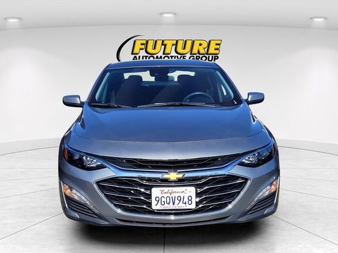 Used 2023 Chevrolet Malibu LT FWD image 2