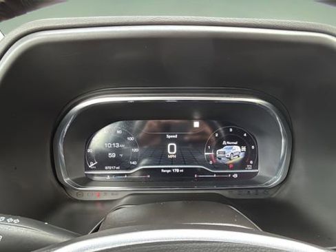 Used 2022 GMC Yukon SLE w/ Gmc Pro Safety Plus Package image 15