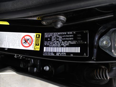 Used 2015 Toyota Highlander Limited image 44