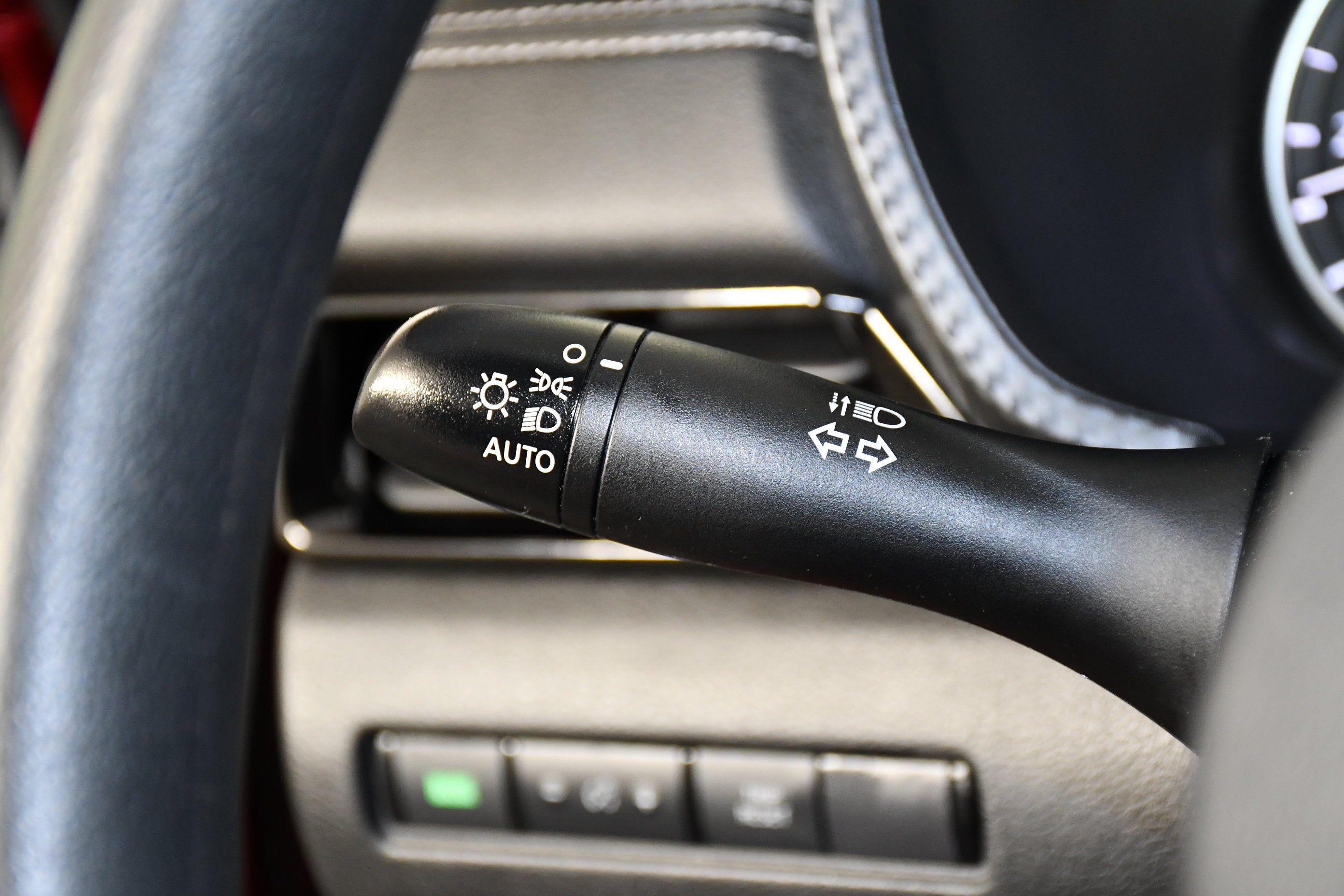 Used 2024 Nissan Sentra SV FWD image 22