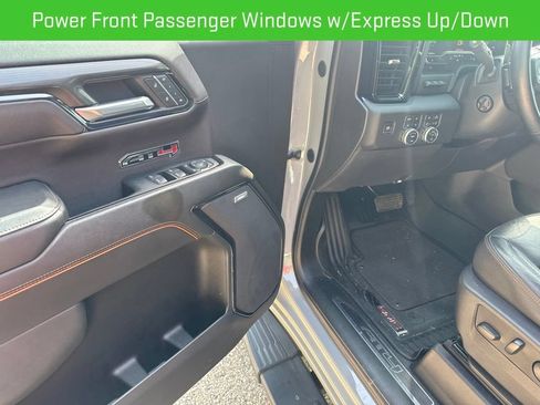 Used 2024 GMC Sierra 1500 AT4 w/ Technology Package AWD/4WD image 23