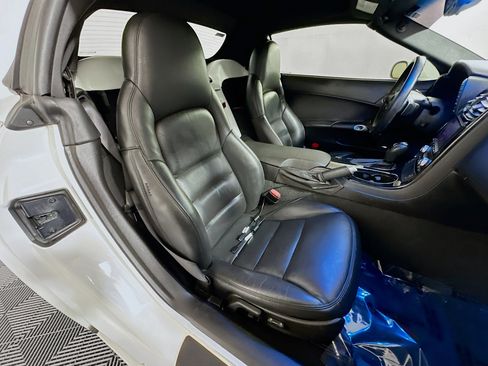 Used 2008 Chevrolet Corvette Convertible w/ Preferred Equipment Group image 24