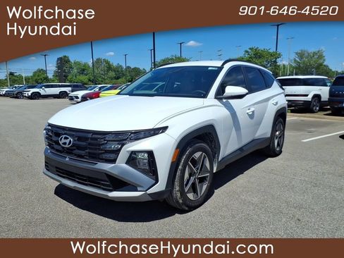 Used 2025 Hyundai Tucson SEL FWD image 1
